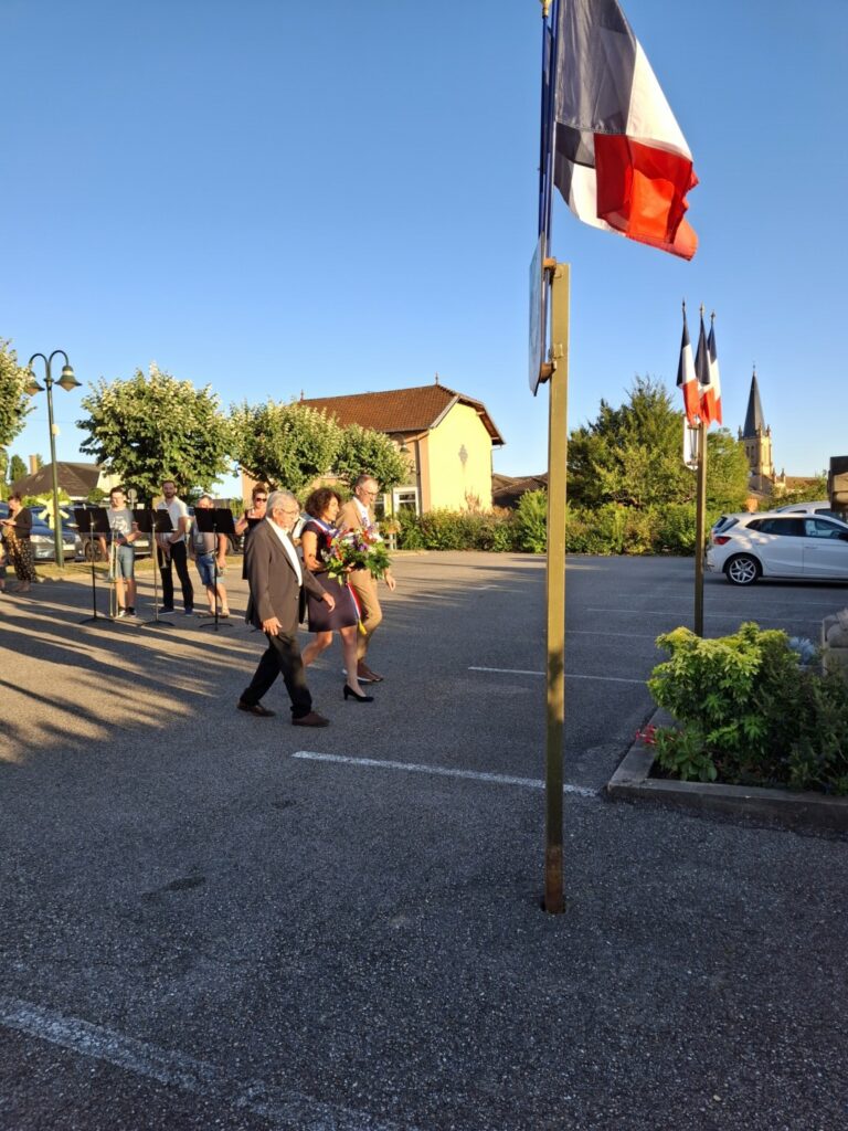 2024-08-21-Commemo-Depot-de-Gerbe