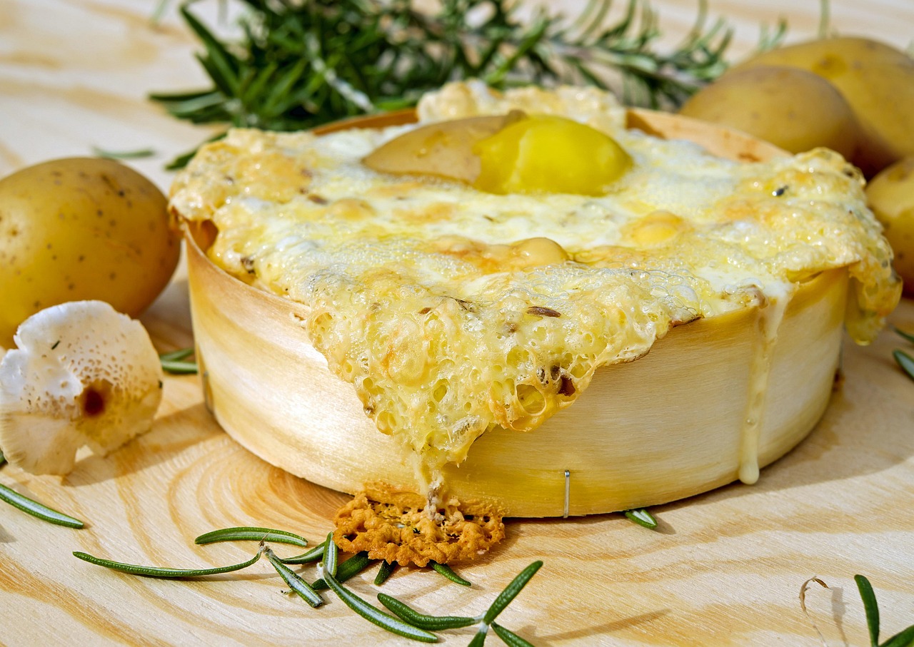 oven-baked cheese, cheese, baked, soft cheese, mushrooms, hearty, yummy, enjoy the meal, dish, dairy product, lactose free, healthy, type of cheese, fatty, protein-rich, food, nourishment, specialty, potato, jacket potato, meal, cheese, cheese, cheese, cheese, cheese